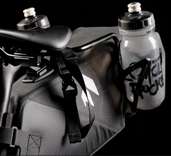 Anti-Sway Saddle Bag Set with Stabiliser & Dual Bottle Cages