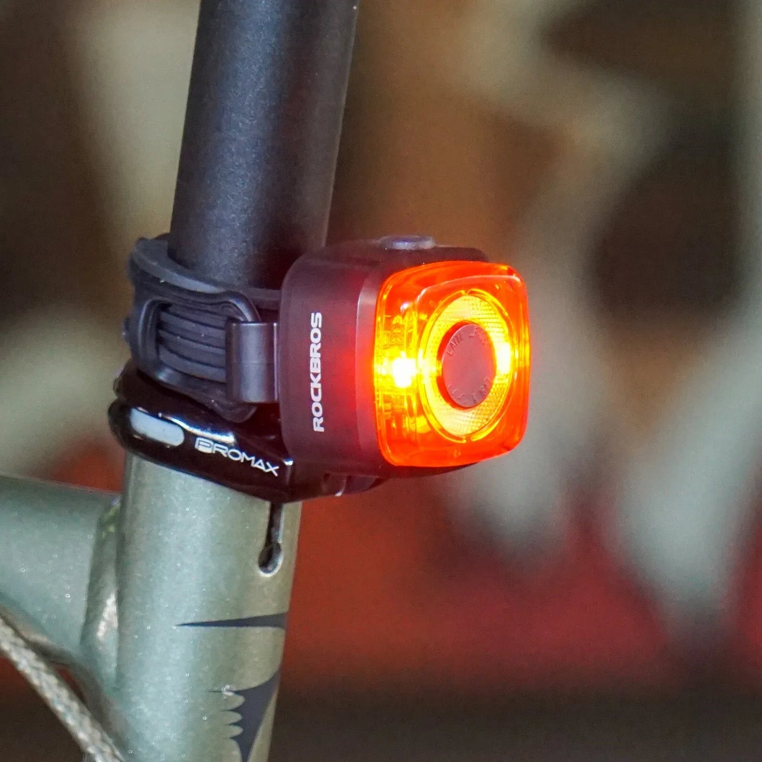 Éclairage de vélo pour la sécurité de nuit