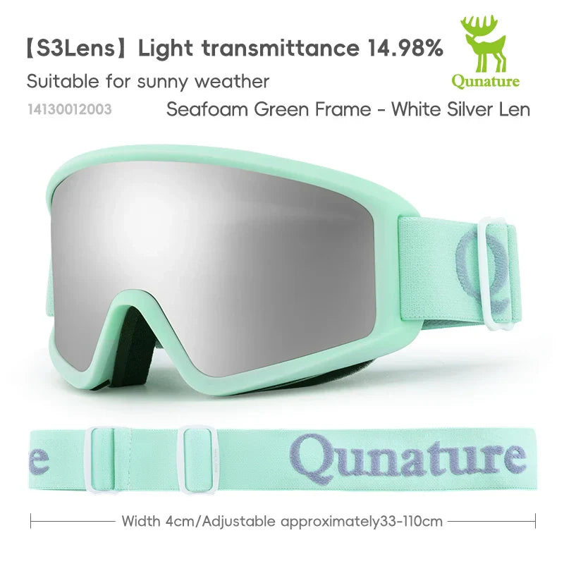 White ski goggles with red and yellow lens on a white background#Color_Green